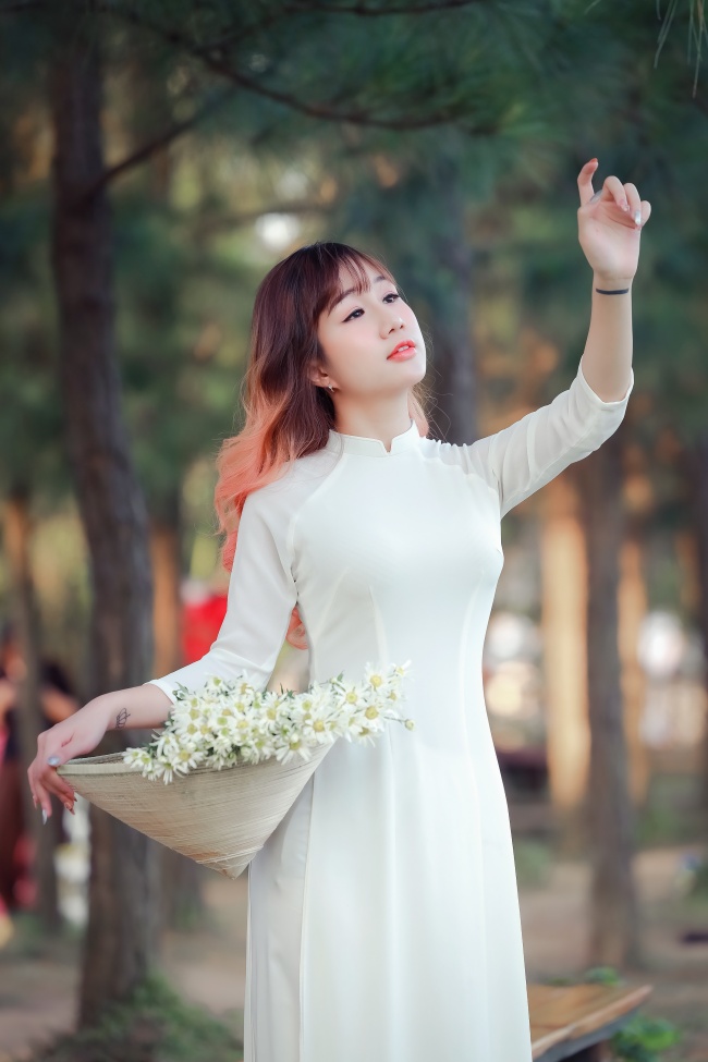 96间房主跳舞 黑色电影